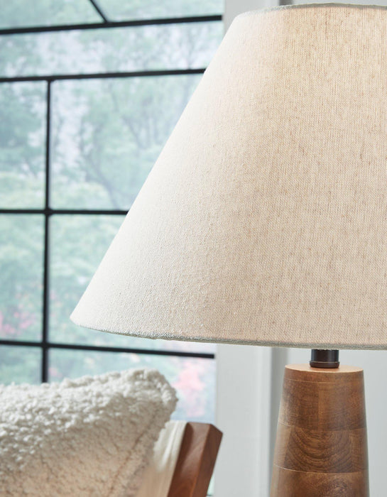 Danset Table Lamp