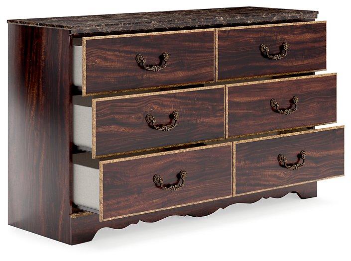 Glosmount Dresser